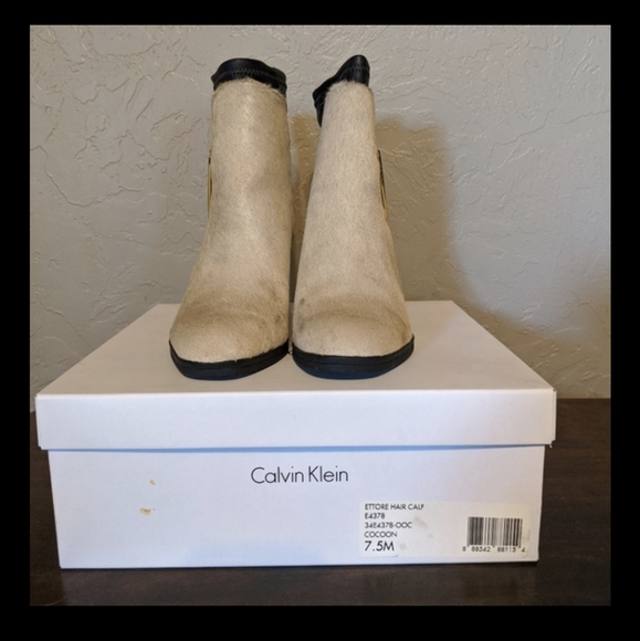 Calvin Klein calf fur boots - Picture 2 of 8